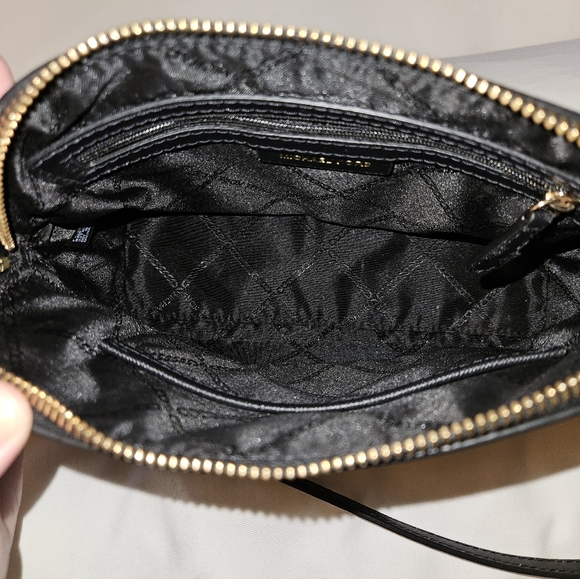 Michael Kors Black Leather Large Dome Bag with Gold Chain Strap - Picture 13 of 16